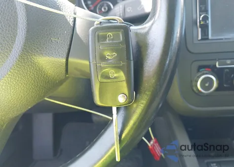 2010 Volkswagen Jetta Se from USA, damaged, VIN 3VWRX7AJXAM034848